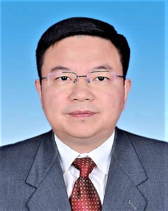 方明（广东省纪委副书记、省监察委员会副主任）