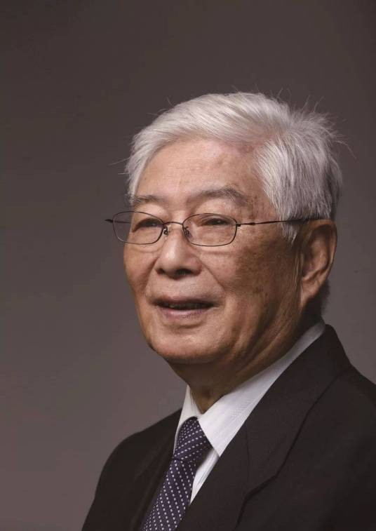 顾明远