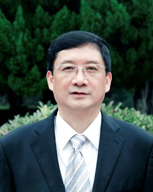 熊健（安徽文达信息工程学院党委副书记、校长）