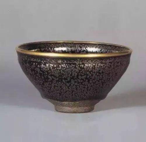 建窑（宋代福建烧造黑釉茶盏的窑场）