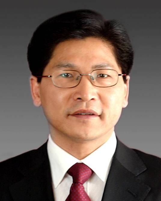 陈春雷（浙江省委教育工作委员会副书记、省教育厅党组书记、厅长）