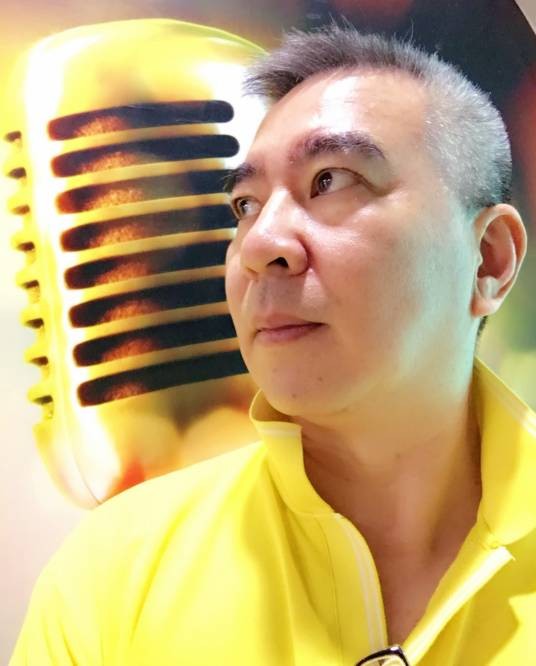 李光明(深圳卫视制片人、导演)