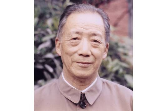 陈从周（中国著名古建筑园林艺术学家、同济大学教授）