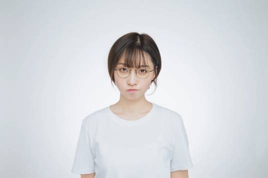 秦紫翼