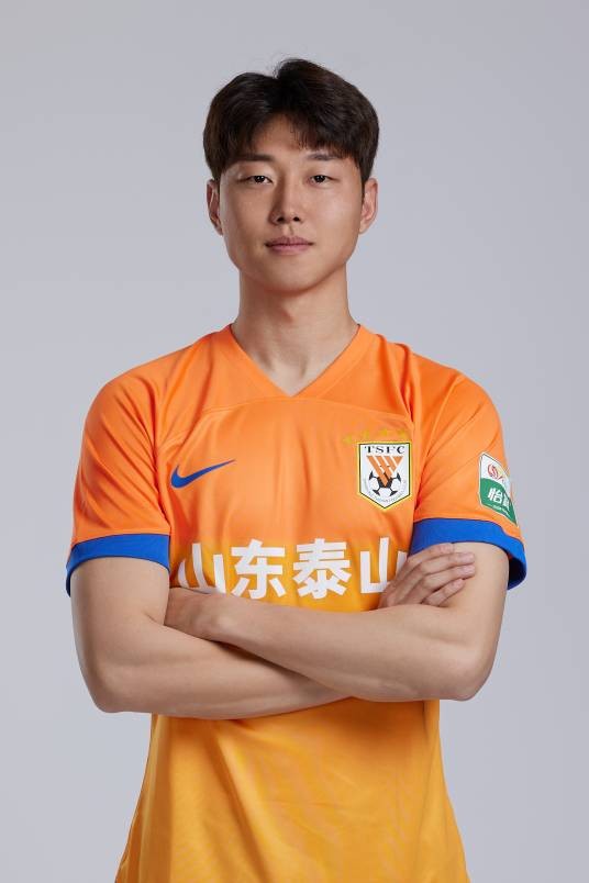 高准翼