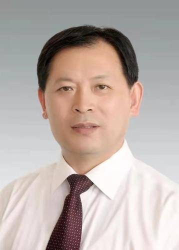 薛峰（山东省临沂市委常委、秘书长）