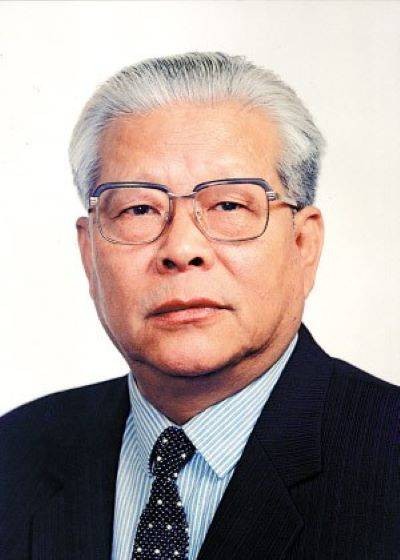 李锡铭（十三届中央政治局委员）