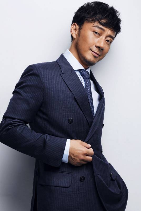 赵立新(瑞典籍华裔影视男演员、话剧演员、导演)