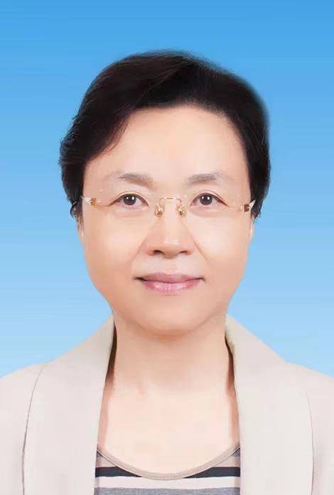 王燕文（江苏省老龄事业发展研究会会长、老龄文明智库理事长、江苏老龄文明学习联盟理事长）