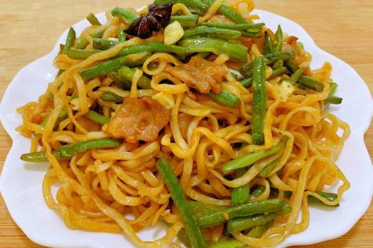 豆角焖面