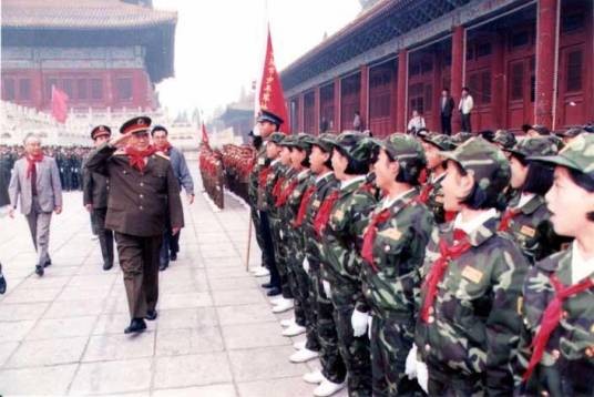 少年军校（共青团、少先队组织的活动）