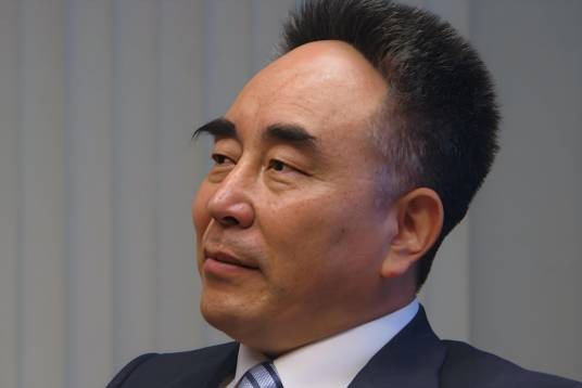 仰融
