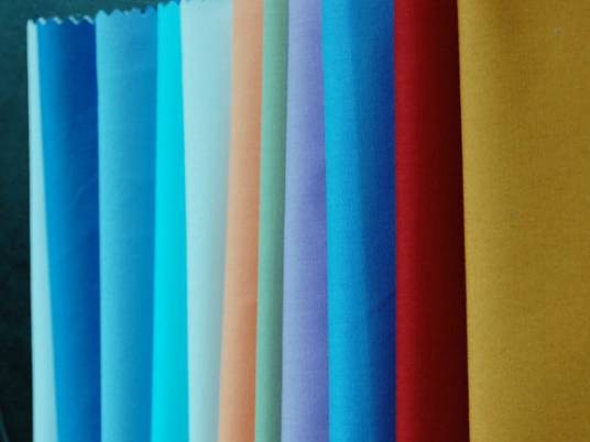 染色（染上颜色）