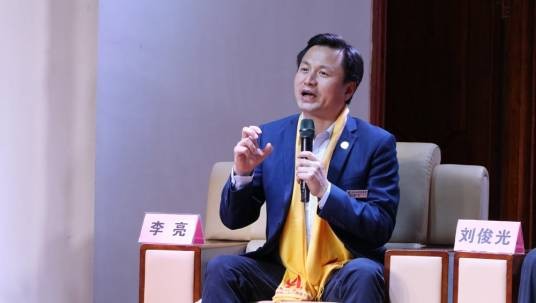 李亮（湖南云台山茶旅集团文化有限公司董事长）