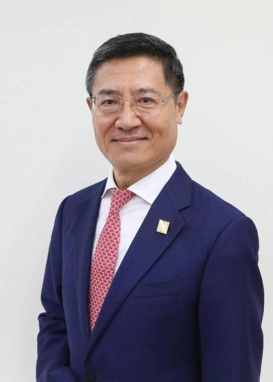 王永利（中国国际期货公司总经理、中国银行前副行长、SWIFT首任中国大陆董事）