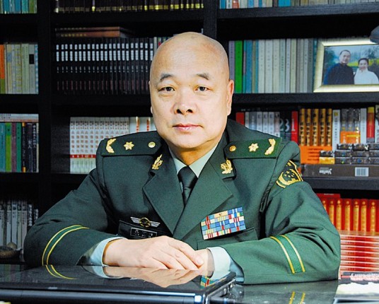王树增（中国作家协会全国委员会委员）