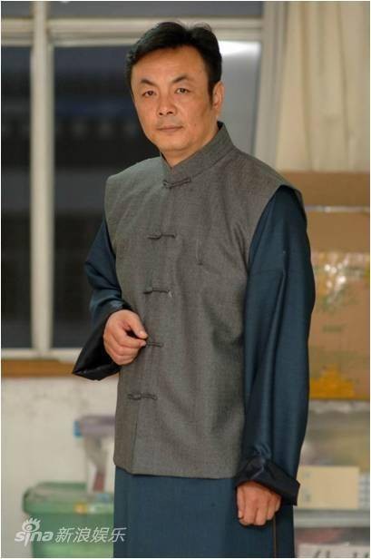 曹毅（话剧演员）