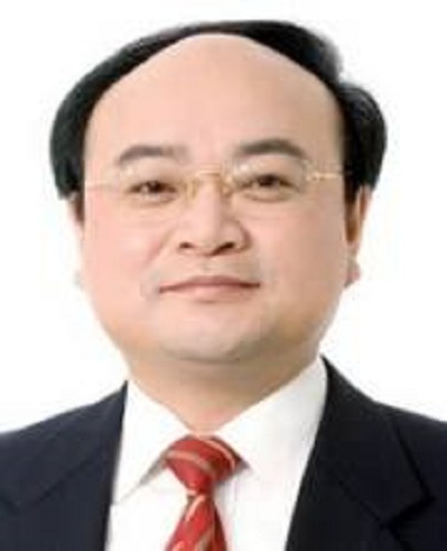 杨平(湖南省政协经济科技委员会副主任)