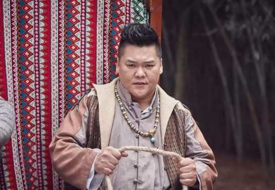 李龙（中国内地男演员）