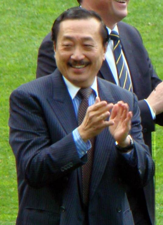 陈志远（马来西亚著名华裔企业家、成功集团主席）