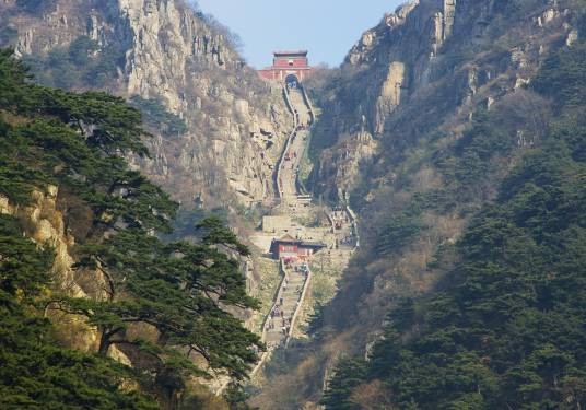 泰山十八盘（泰山景区景点）