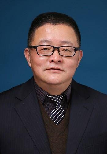 华明（安徽省安庆市城市管理局党组书记、局长）