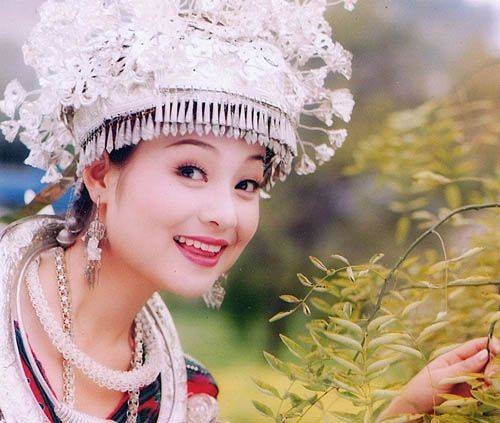 阿幼朵(中国内地女歌手)
