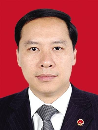 陈岸明