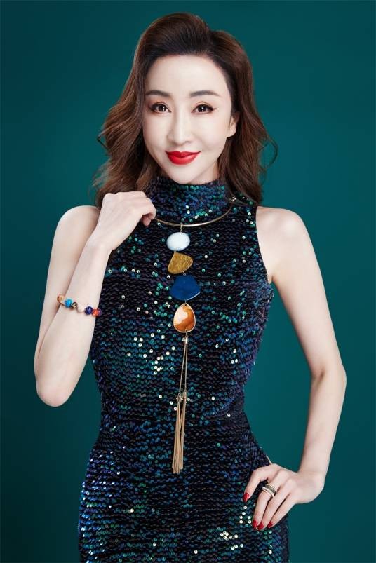 曹茜茜（中国内地女导演、演员）