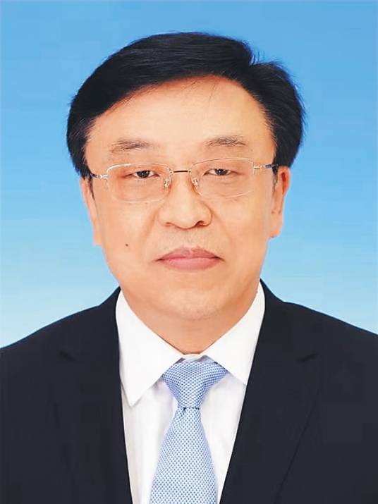 冯飞（第二十届中央委员，海南省委书记、省人大常委会主任，海南省委金融委员会主任）