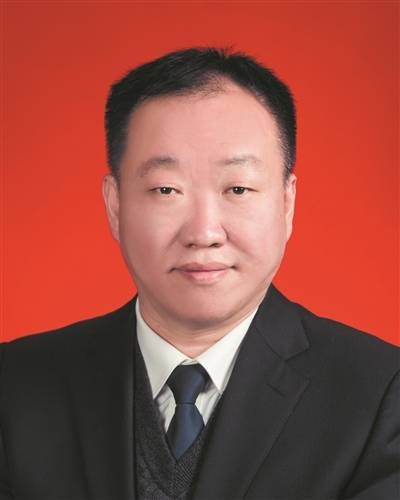 董煜华