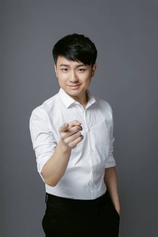 徐林（中国内地流行乐男歌手、音乐制作人）