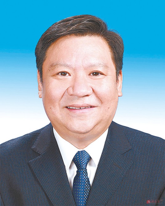 鲍常勇