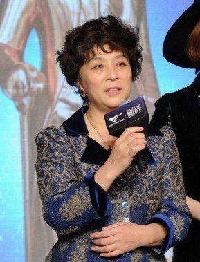 张传美（中国内地女舞蹈演员、山东烟台港务局文化干部、范冰冰影视艺术培训学校校长，范冰冰、范丞丞的母亲）