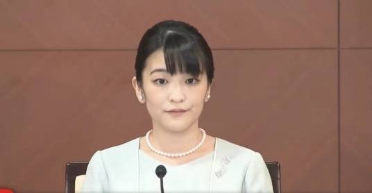 小室真子
