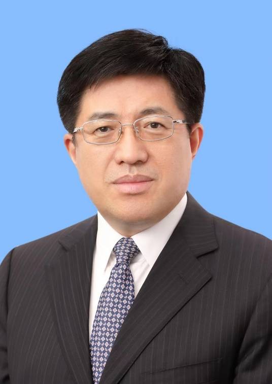 阿东(共青团中央书记处第一书记,兼任中央团校校长(中国青年政治学院院长),全国少工委主任)