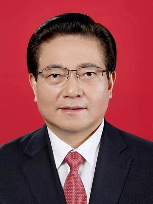 黄钦（江苏省政府参事、东南大学长三角碳中和战略发展（苏州）研究院院长）