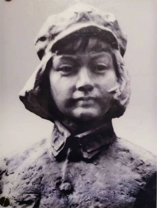 伍若兰