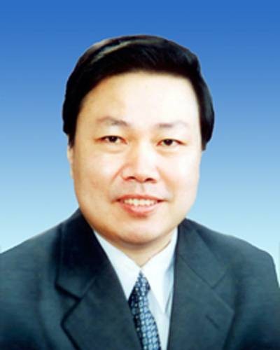 尚勇（第十四届全国政协常委、教科卫体委员会副主任）