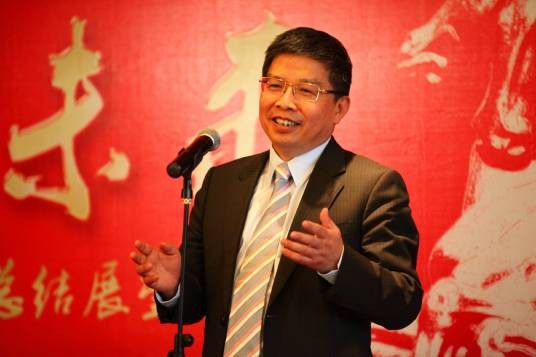 胡黎明（延华智能有限公司原董事长、企业家）