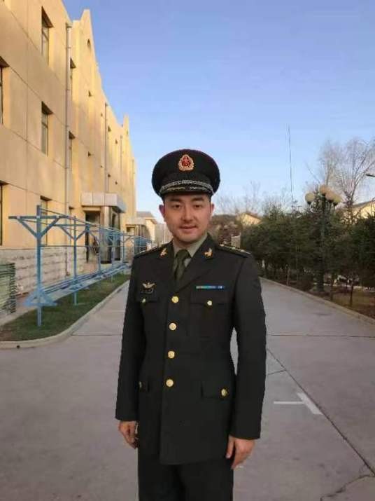 武岳（中国内地男演员、主持人、出品人）