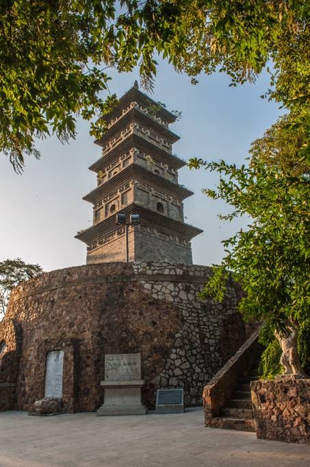 九华山（南京市玄武区九华山（覆舟山））
