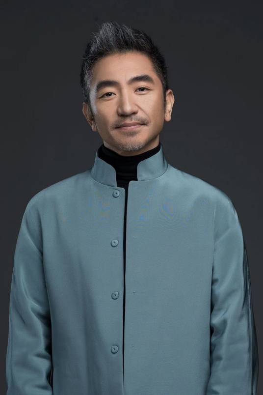 吴彤(中国内地摇滚男歌手、词曲作者、簧管乐器演奏者、音乐人)