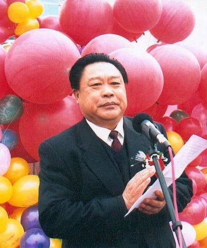 陈延明（山东省原副省长、省人大常委会原副主任）