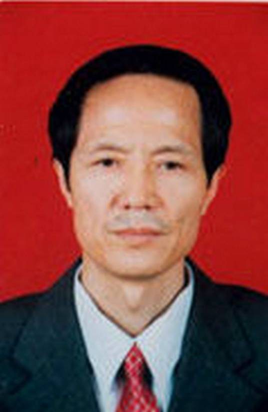 王武强（陕西省畜牧技术推广总站高级畜牧师）