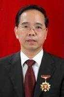 何庆生(广州市第九十七中学英语教师)