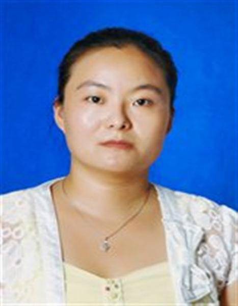 周洁（郑州西亚斯学院商学院教师）