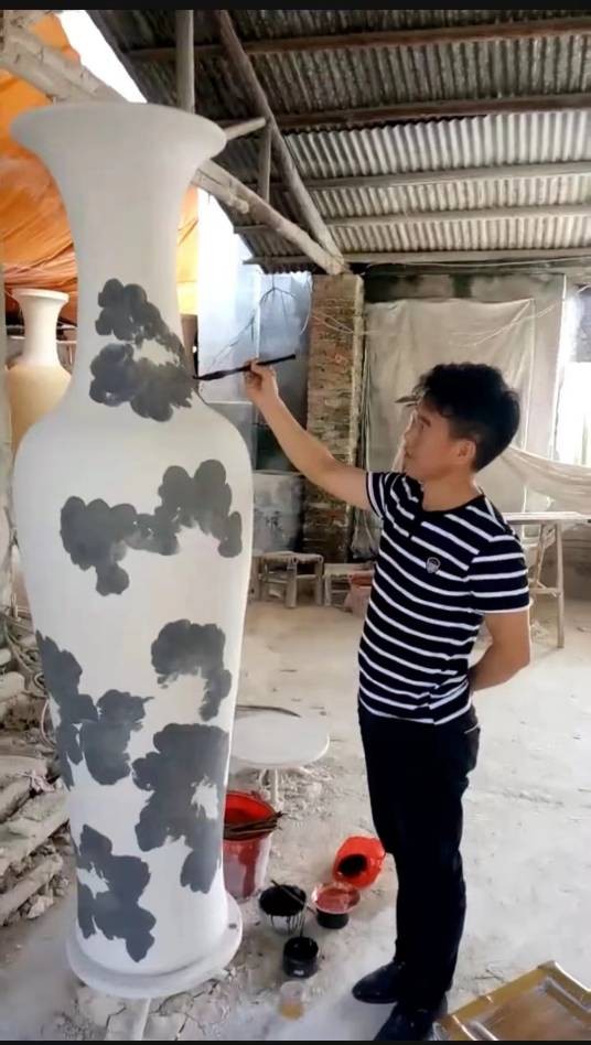 张小华（江西省工艺美术师）