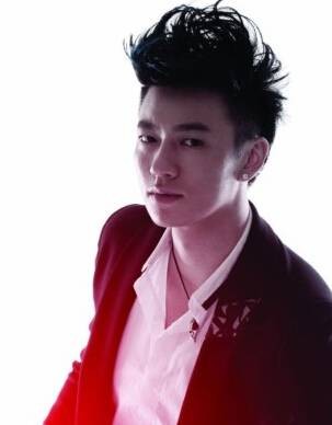 刘飞鸣（中国内地男歌手、演员，信乐团主唱）