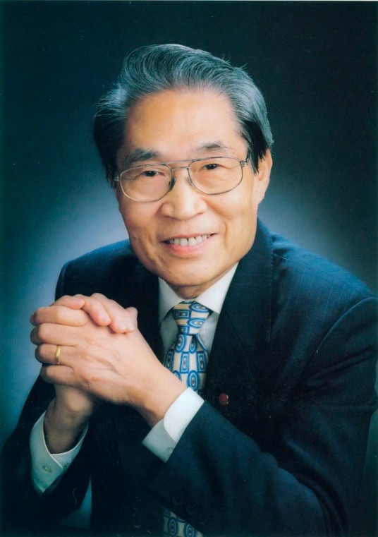 张震康